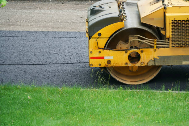 Why Choose Us For All Your Driveway Paving Needs in Youngsville, PA?